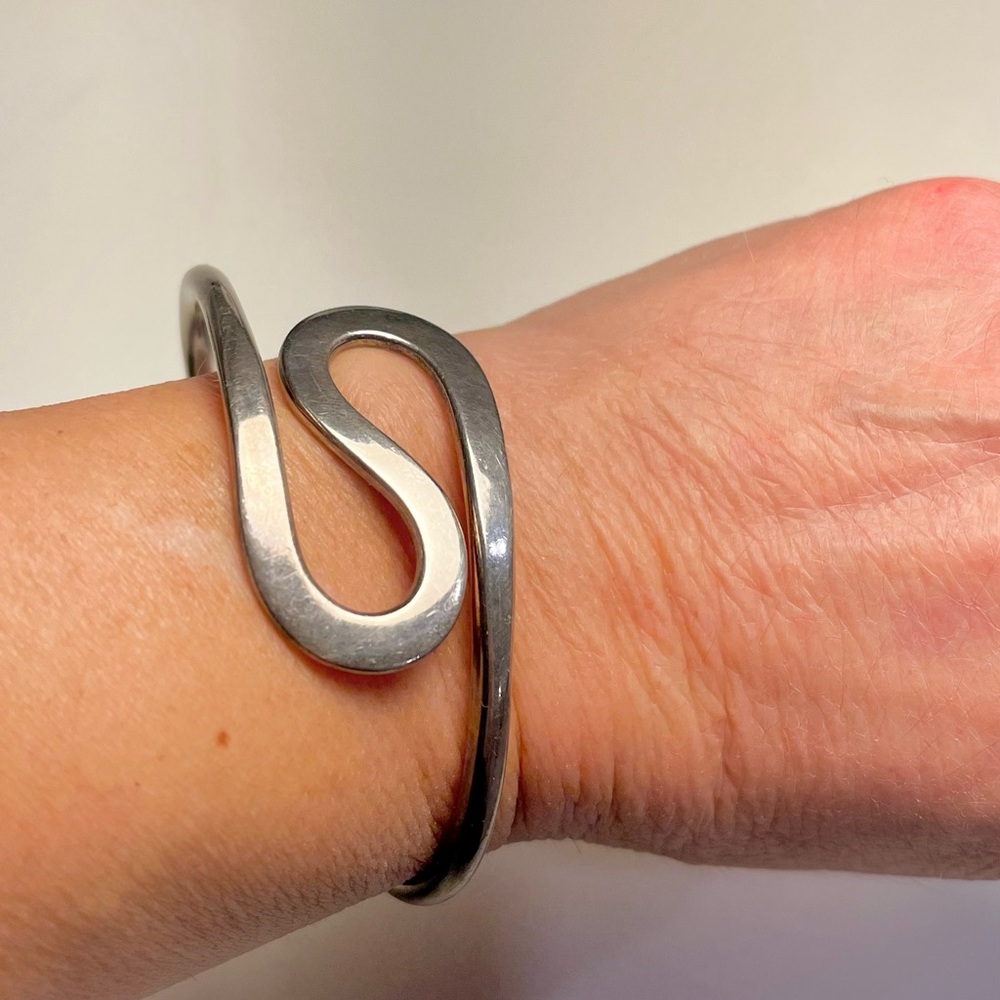 Silver Wave Bracelet